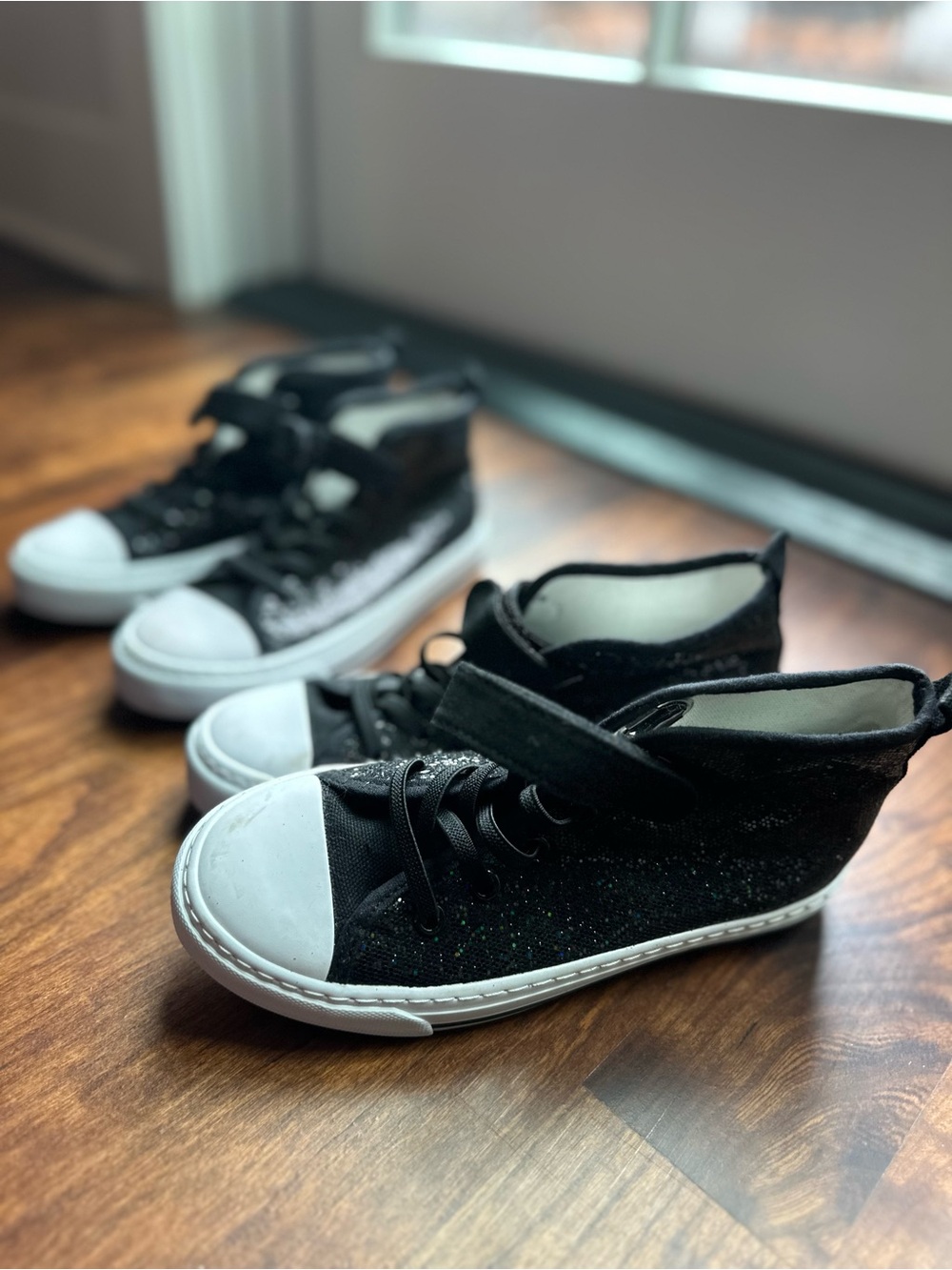 Kids Black Glitter High-Top Sneakers - kid size 2
